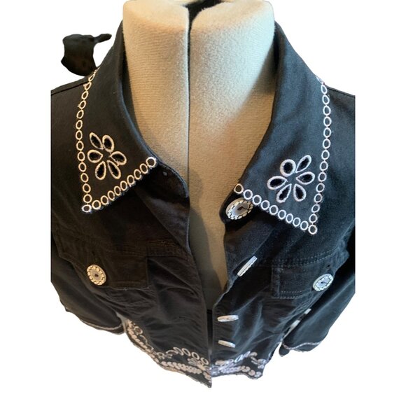 Vera Vera medium,Black Woman's Jacket with white embroidery - Picture 4 of 10